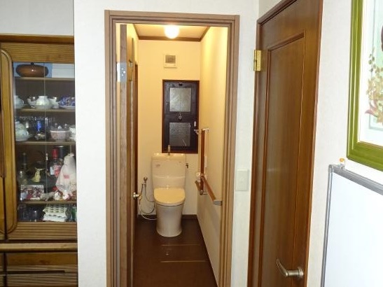   清瀬市　Ｎ様邸　押入れをトイレに改修